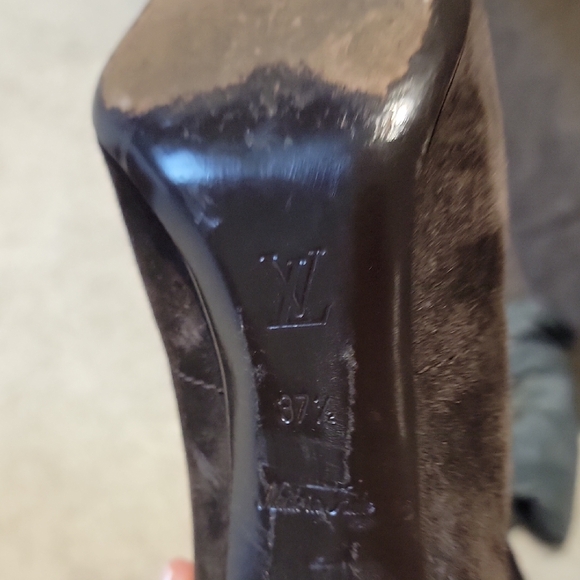 LOUIS VUITTON✨️🔥 Stylish  Brown and Black Heeled Boots with Peep Toe - Picture 8 of 16